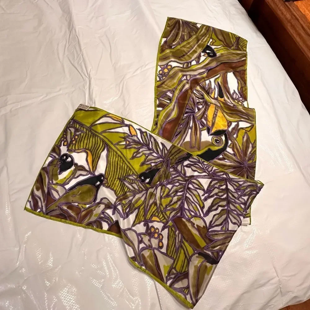 Vtg 80s Anne Klein for Vera Neumann Silk Tropical Birds Rectangular neck Scarf